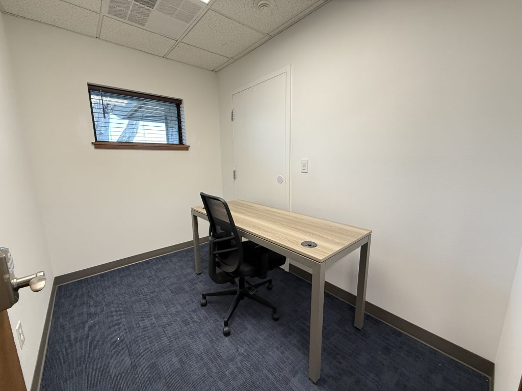 Private office space for rent in Richland